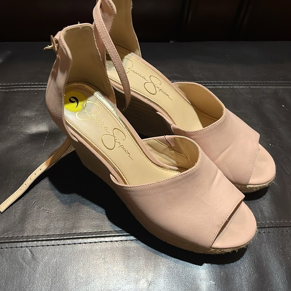 Jessica Simpson Shoes - Picture 2 of 3